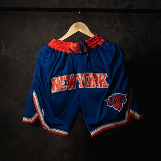 Short New York Knicks 2025